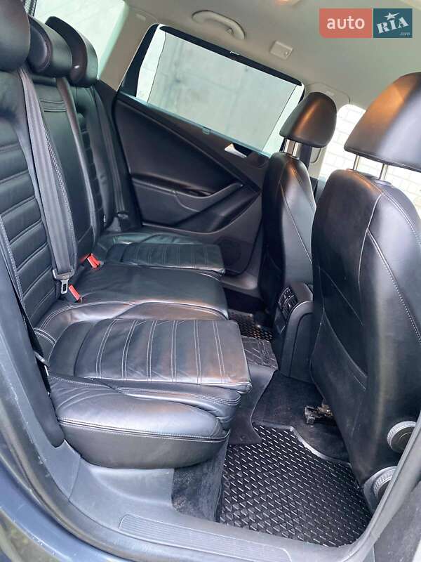 Универсал Volkswagen Passat 2009 в Дрогобыче