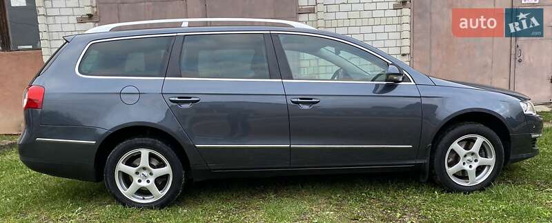 Универсал Volkswagen Passat 2009 в Дрогобыче