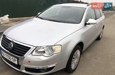 Універсал Volkswagen Passat 2010 в Миронівці