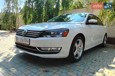 Седан Volkswagen Passat 2014 в Кам'янець-Подільському