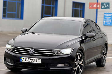 Седан Volkswagen Passat 2015 в Косове