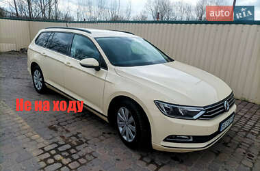 Универсал Volkswagen Passat 2017 в Хмельницком