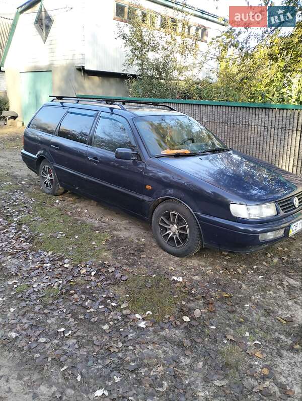 Универсал Volkswagen Passat 1994 в Чернигове фото 4 Универсал Volkswagen Passat 1994 в Чернигове