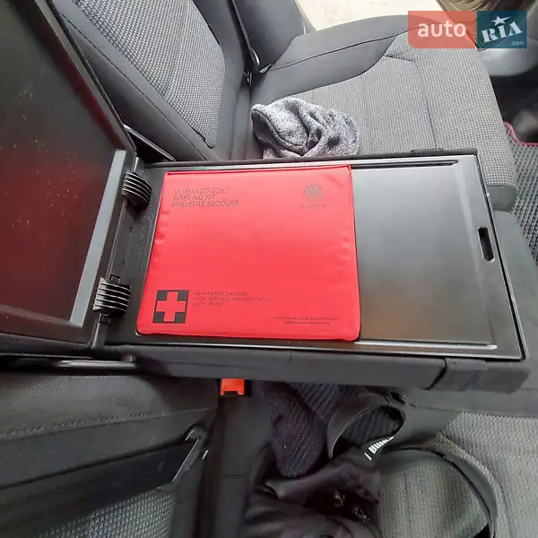 Універсал Volkswagen Passat 2012 в Хмельницькому документ