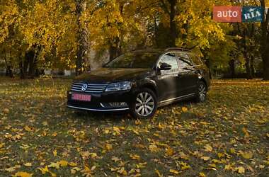 Універсал Volkswagen Passat 2012 в Конотопі