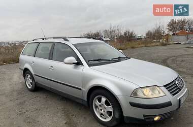 Універсал Volkswagen Passat 2004 в Рівному