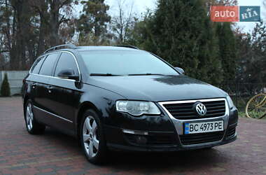 Универсал Volkswagen Passat 2008 в Жовкве