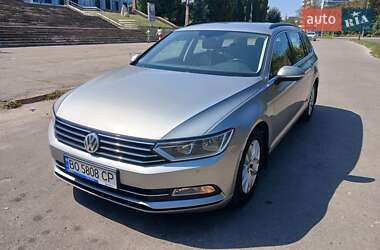 Універсал Volkswagen Passat 2016 в Тернополі