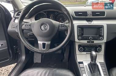 Универсал Volkswagen Passat 2011 в 