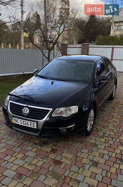 Седан Volkswagen Passat 2006 в Львове