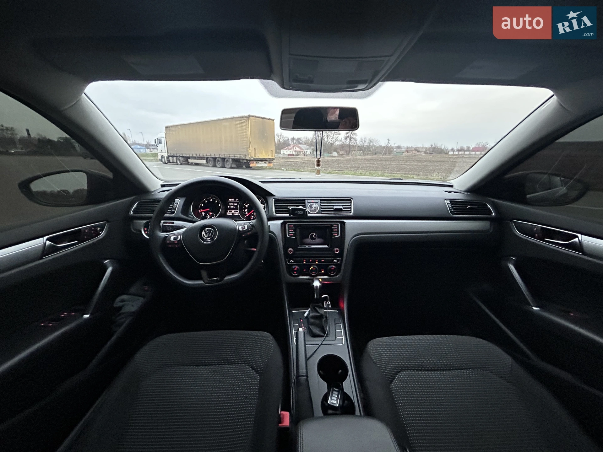 2017 Volkswagen Passat - мініатюра 8