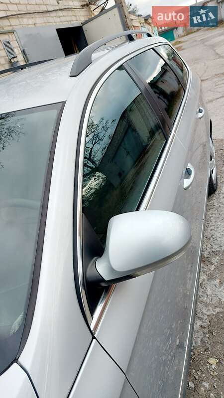 Универсал Volkswagen Passat 2005 в Светловодске