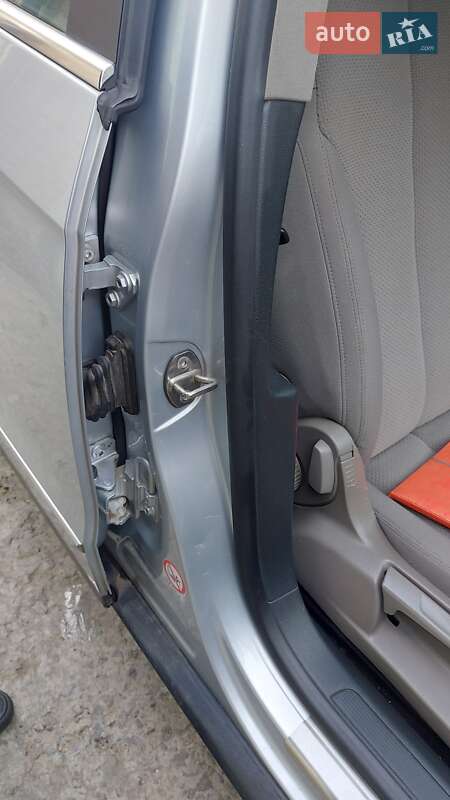 Универсал Volkswagen Passat 2005 в Светловодске