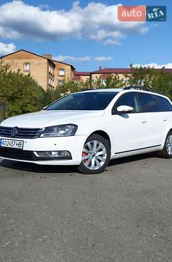 Універсал Volkswagen Passat 2014 в Сарнах