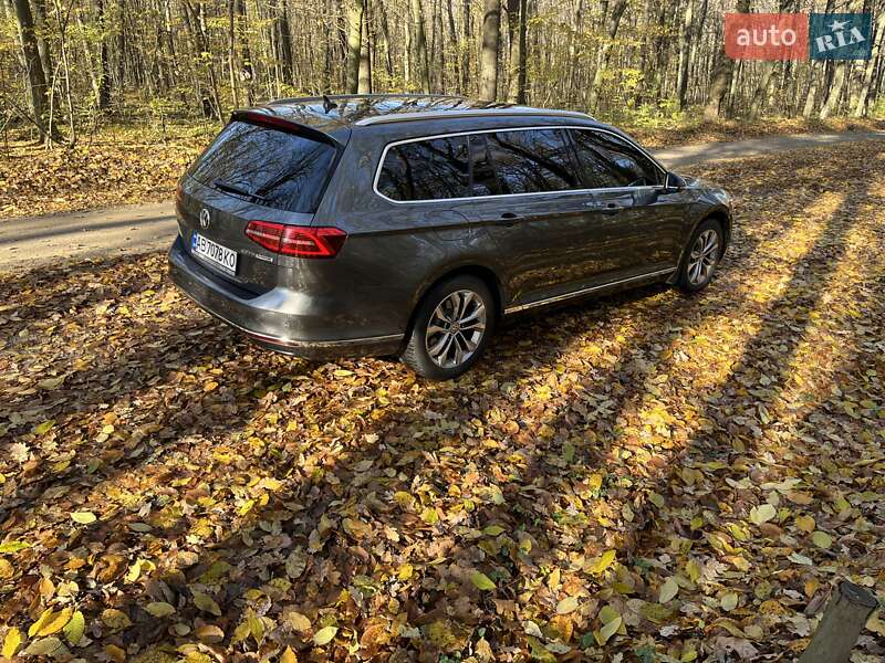 Універсал Volkswagen Passat 2015 в Вінниці