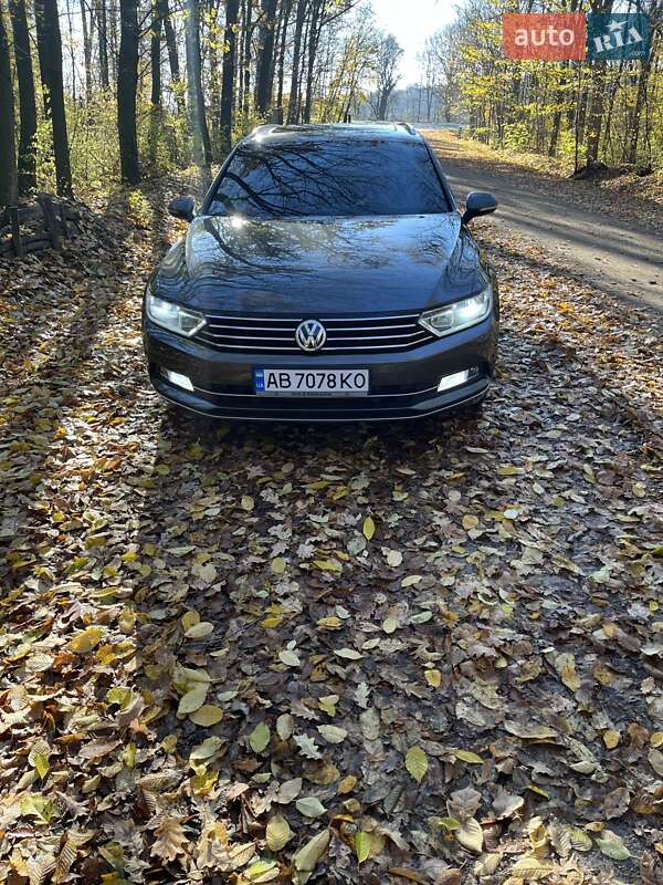 Універсал Volkswagen Passat 2015 в Вінниці