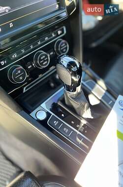 Универсал Volkswagen Passat 2015 в 
