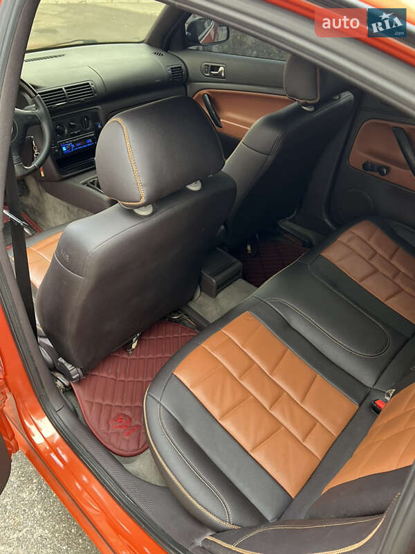 Седан Volkswagen Passat 1997 в Харькове