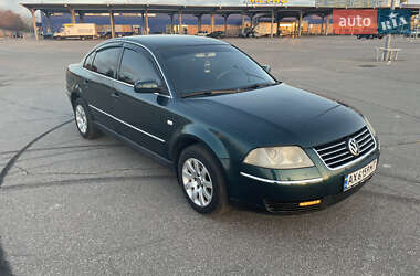 Седан Volkswagen Passat 2002 в Харкові