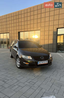 Универсал Volkswagen Passat 2006 в Тячеве