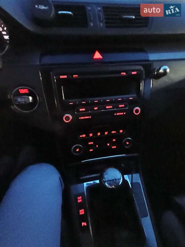 Седан Volkswagen Passat 2010 в Боярці фото 13 Седан Volkswagen Passat 2010 в Боярці