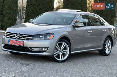 Седан Volkswagen Passat 2013 в Дубно