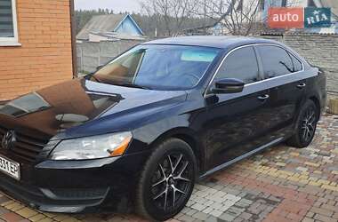 Седан Volkswagen Passat 2013 в Києві