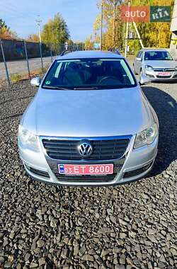 Універсал Volkswagen Passat 2007 в Луцьку