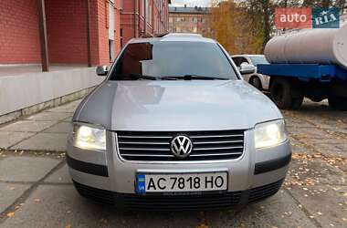 Седан Volkswagen Passat 2001 в Ковеле