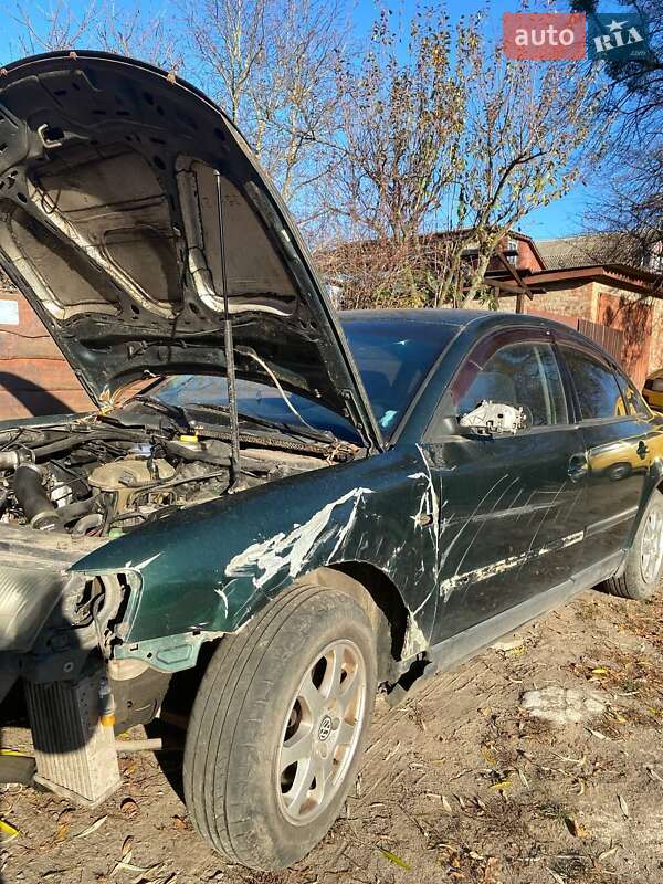 Седан Volkswagen Passat 1998 в Фастові