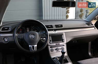 Универсал Volkswagen Passat 2012 в Трускавце