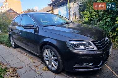 Седан Volkswagen Passat 2013 в Полтаве