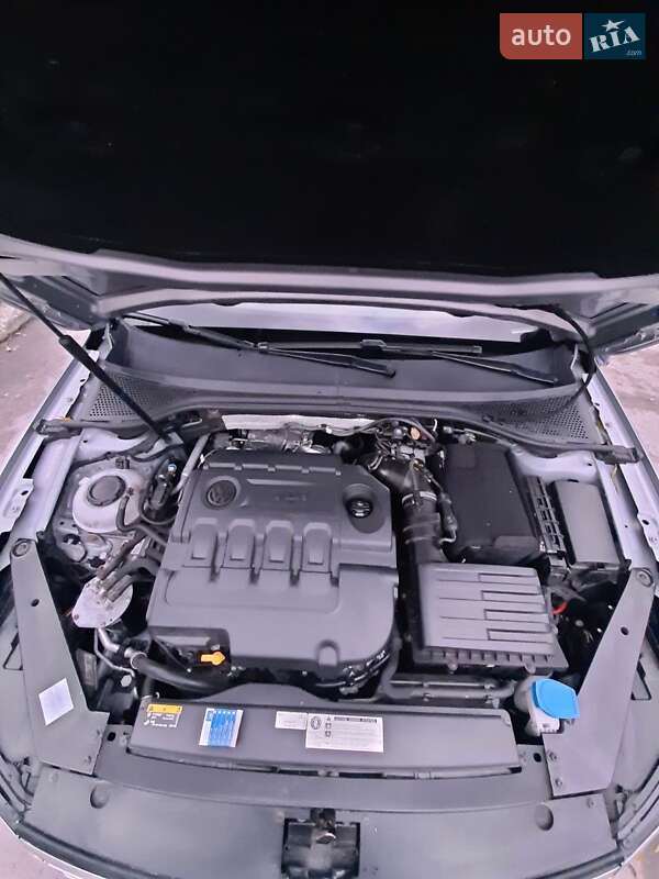 Універсал Volkswagen Passat 2017 в Хмельницькому