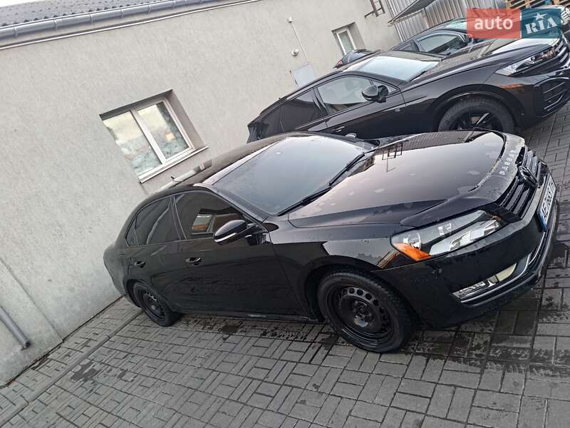 Седан Volkswagen Passat 2013 в Павлограді