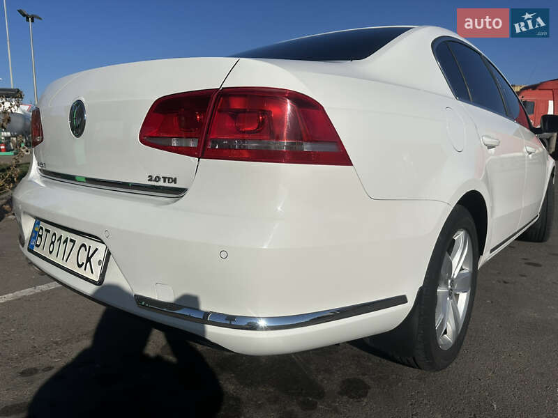 Седан Volkswagen Passat 2011 в Херсоні