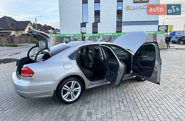 Седан Volkswagen Passat 2014 в Ровно