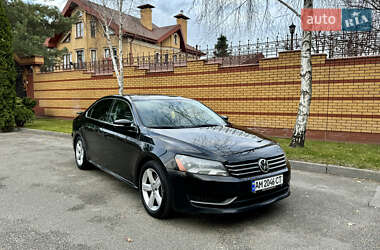 Седан Volkswagen Passat 2013 в Киеве