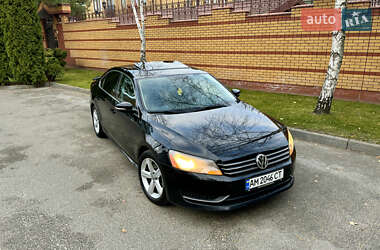 Седан Volkswagen Passat 2013 в Киеве