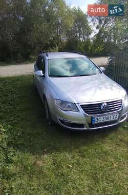 Універсал Volkswagen Passat 2008 в Києві