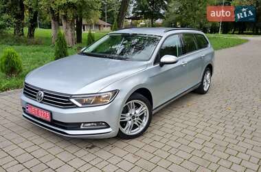 Универсал Volkswagen Passat 2018 в Львове