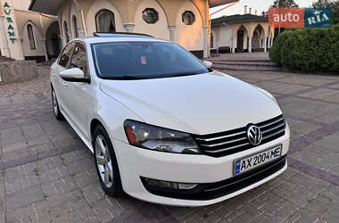 Седан Volkswagen Passat 2012 в Лозовій