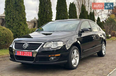 Седан Volkswagen Passat 2008 в Ровно