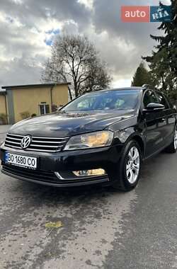 Универсал Volkswagen Passat 2012 в Тернополе