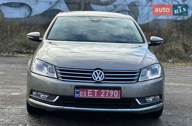 Универсал Volkswagen Passat 2013 в Луцке