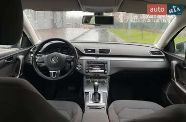 Универсал Volkswagen Passat 2012 в Днепре