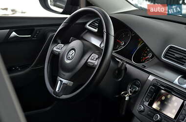 Универсал Volkswagen Passat 2012 в Бердичеве