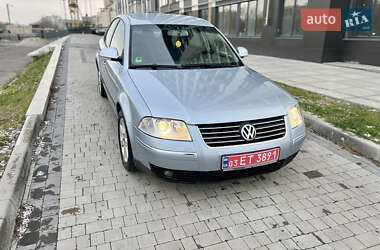 Седан Volkswagen Passat 2004 в Луцьку