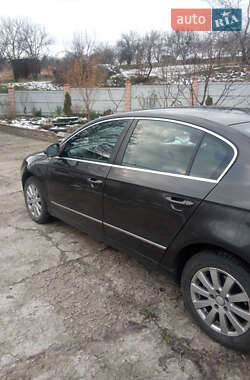 Седан Volkswagen Passat 2008 в Киеве