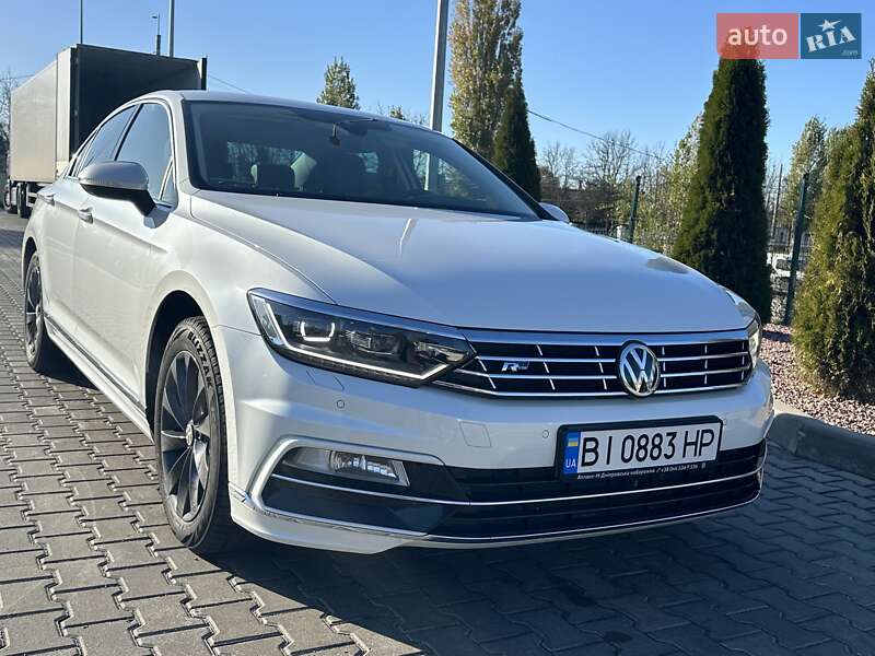 Седан Volkswagen Passat 2018 в Кременчуге