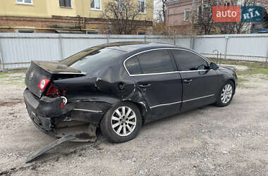 Седан Volkswagen Passat 2006 в Кропивницком